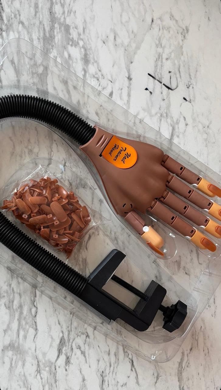 MANO ARTICULADA